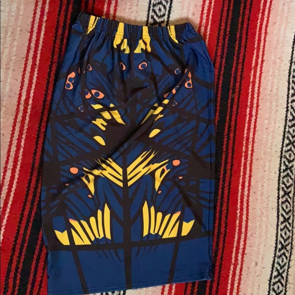 Matching set - Picture 3 of 3